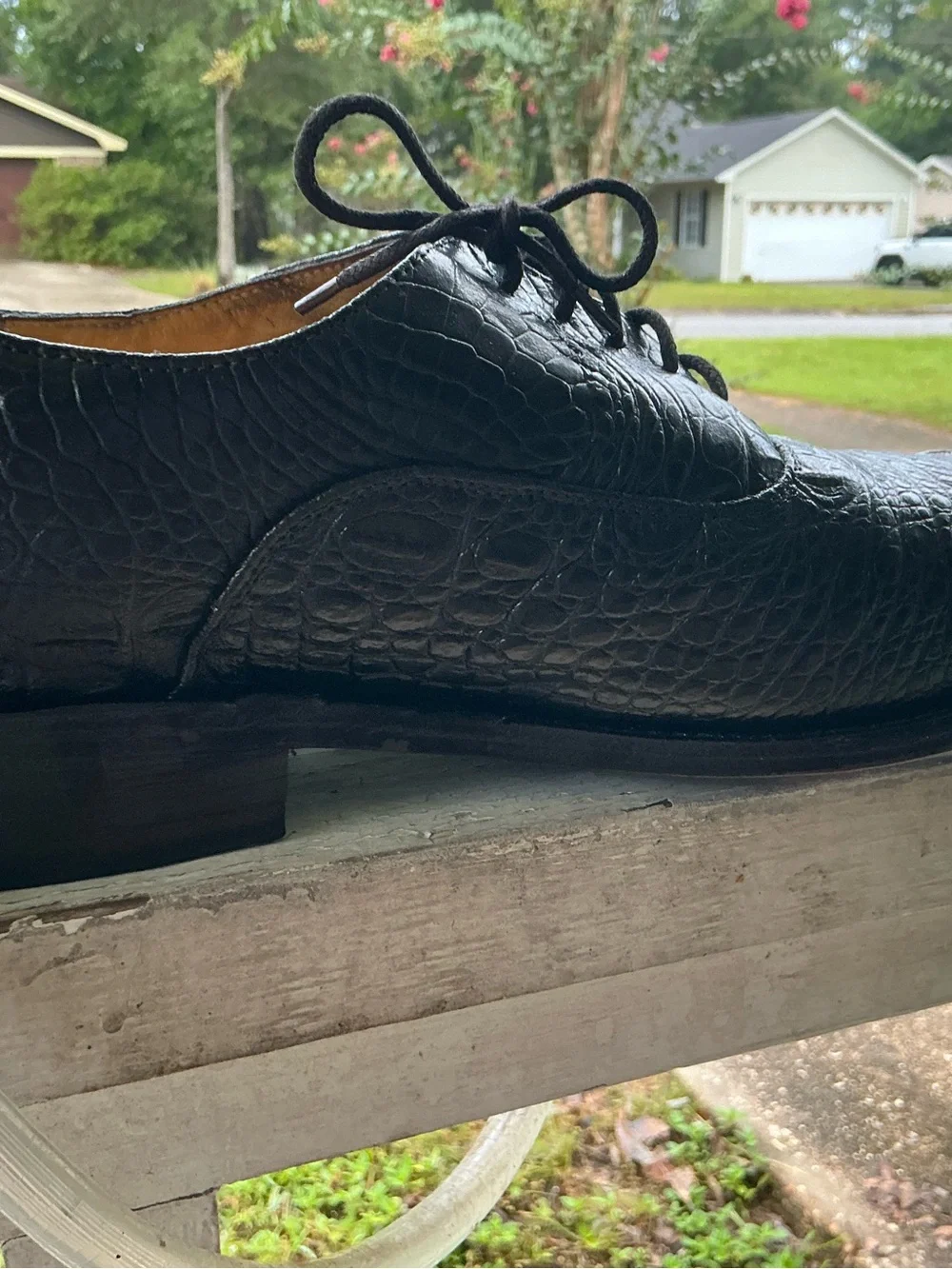 Black Croc-Embossed Leather Derby Shoe - Elegant Dress Oxford